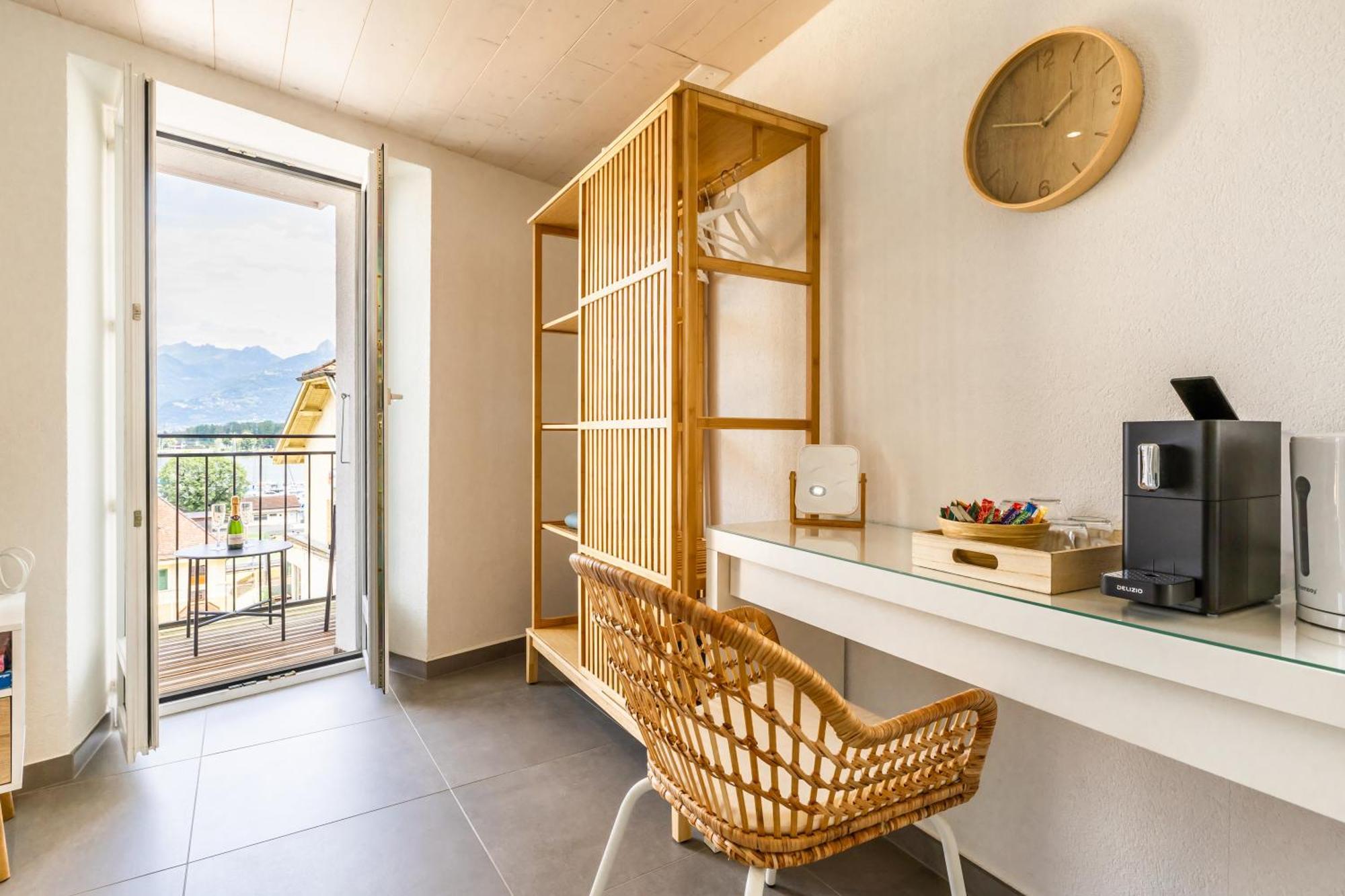 Aloha Chambres Port-Valais Exteriör bild